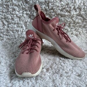 adidas Women’s Dusty Rose Knit Lace-Up Sneakers